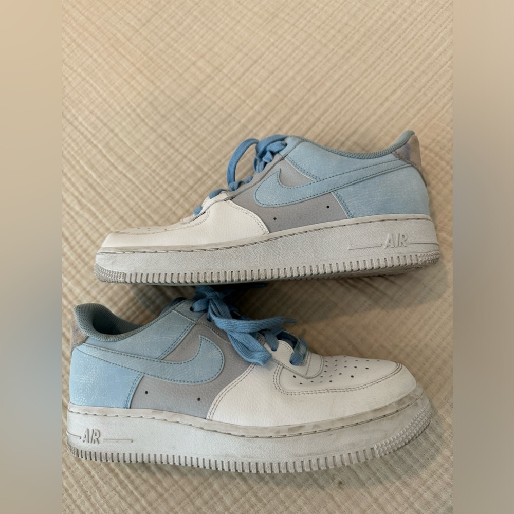UNC sneakers